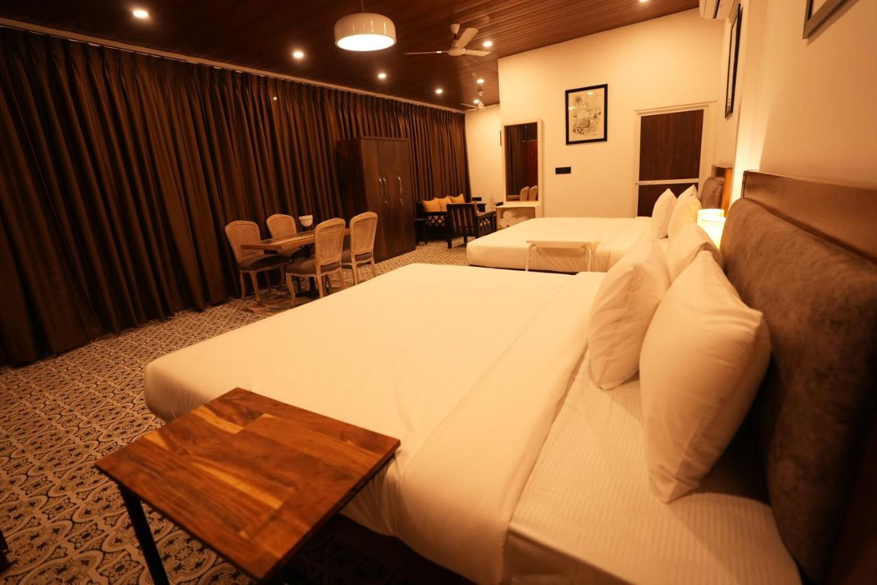 Whiteflower Cottages วากาตอร์ ภายนอก รูปภาพ