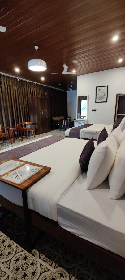 Whiteflower Cottages วากาตอร์ ภายนอก รูปภาพ