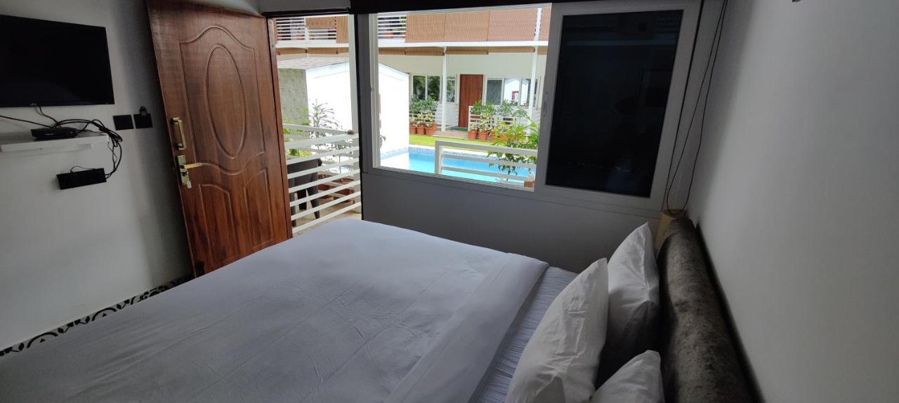 Whiteflower Cottages วากาตอร์ ภายนอก รูปภาพ