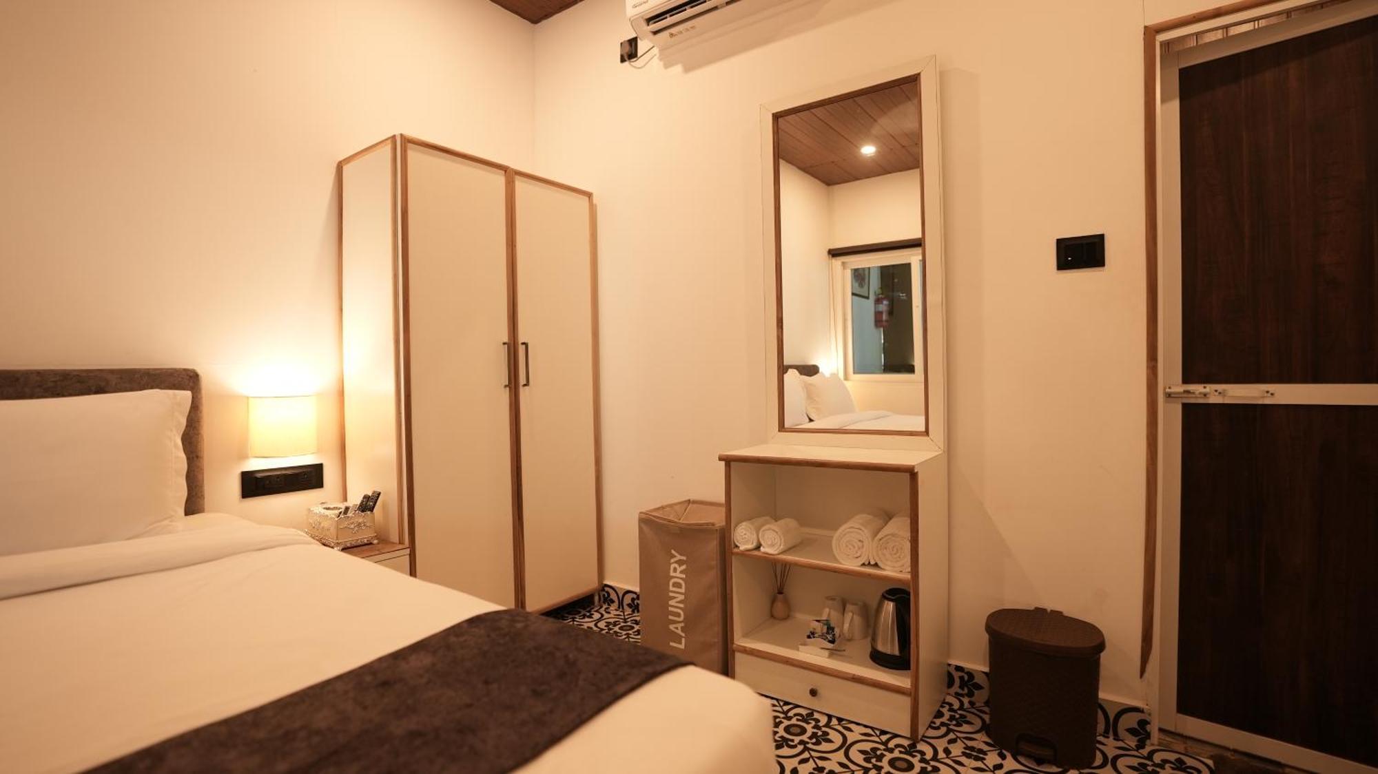 Whiteflower Cottages วากาตอร์ ภายนอก รูปภาพ